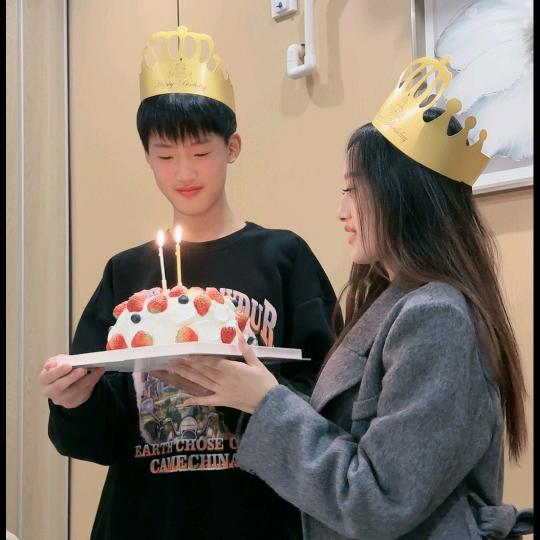 没有穿过婚纱的女人