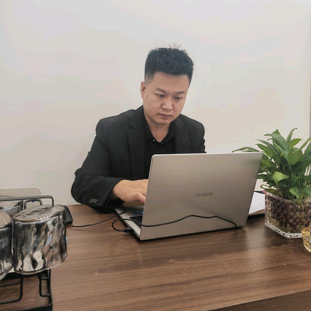 榆林埃安小杨哥