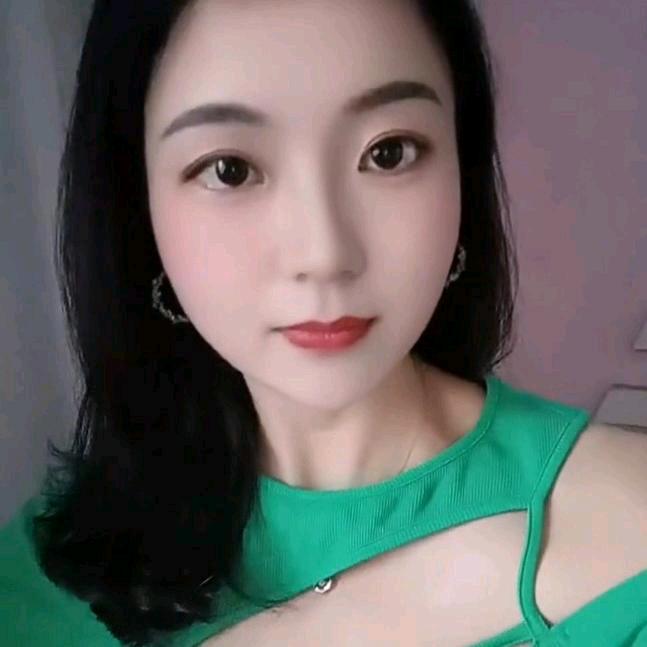 @爱笑的眼睛😛