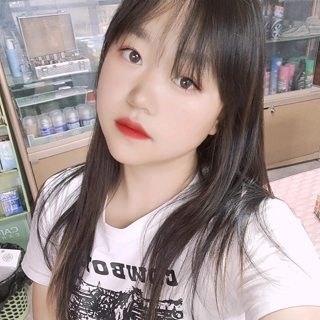 ღ⿻玻璃渣里找糖吃 ॢꦿ᭄ﻬଓ