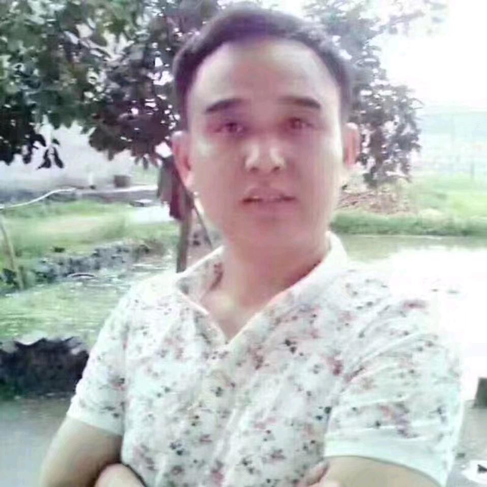 唐小林