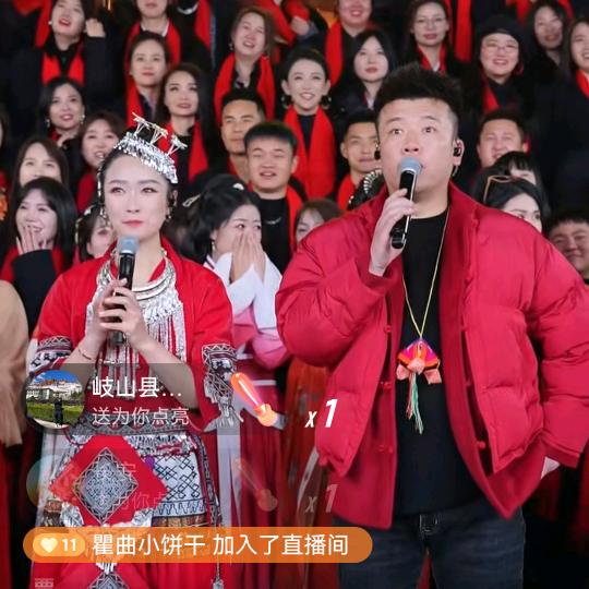 骑着毛驴儿兜风