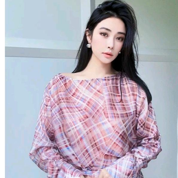 迪丝嫚苓服饰