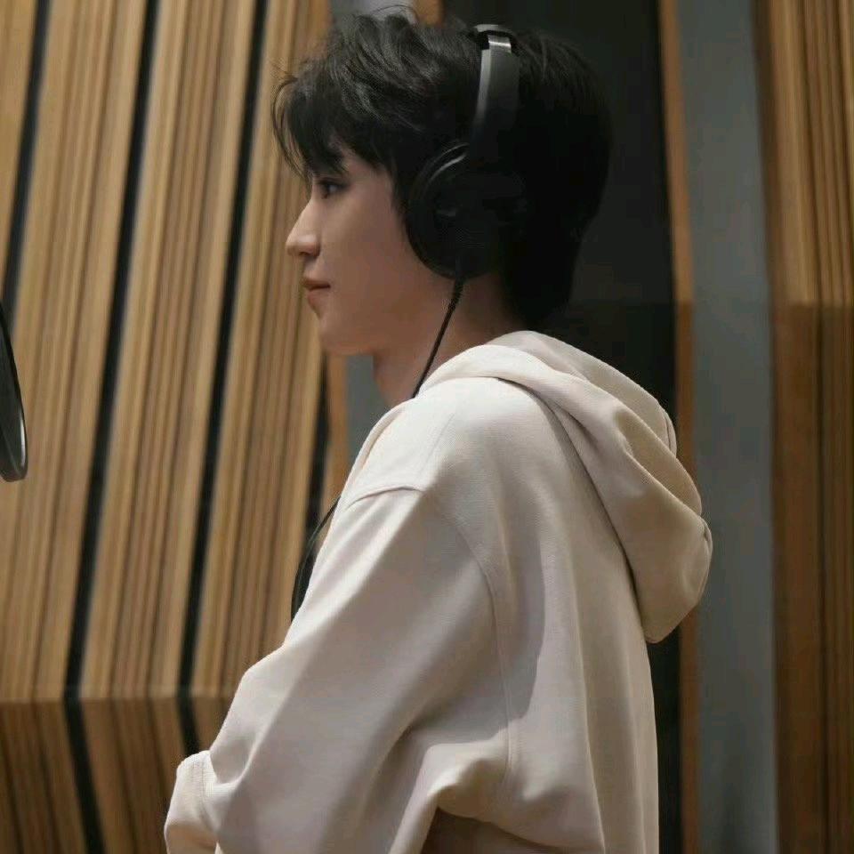 陪俊凯一直走下去