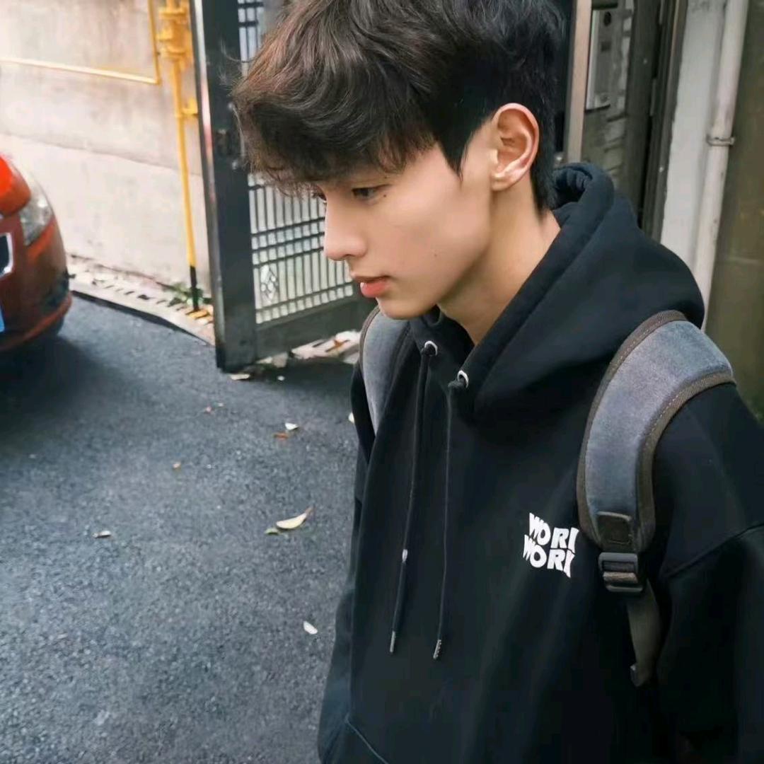 韶.