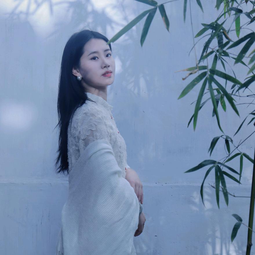 酒窝李李