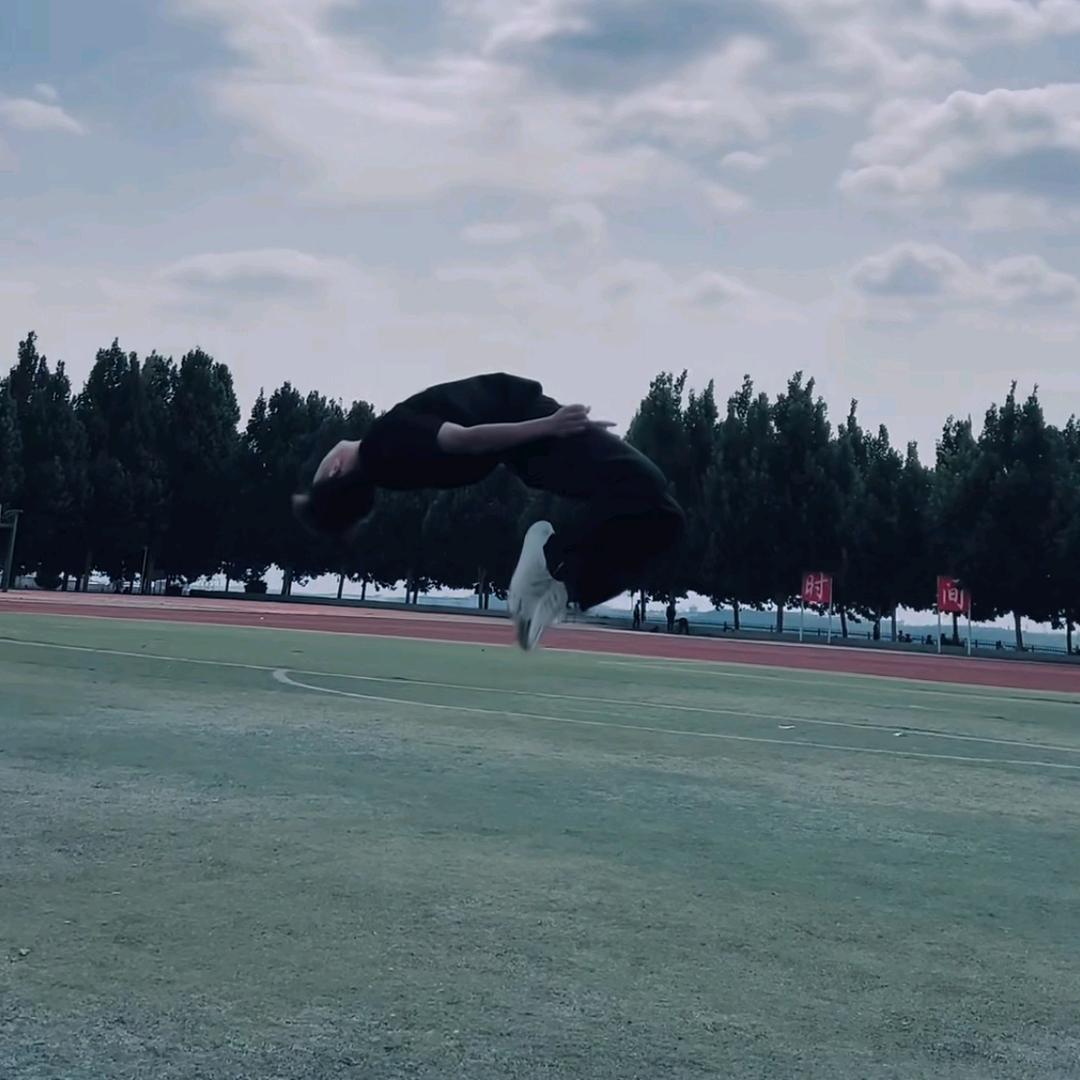 国扬武道-李教练