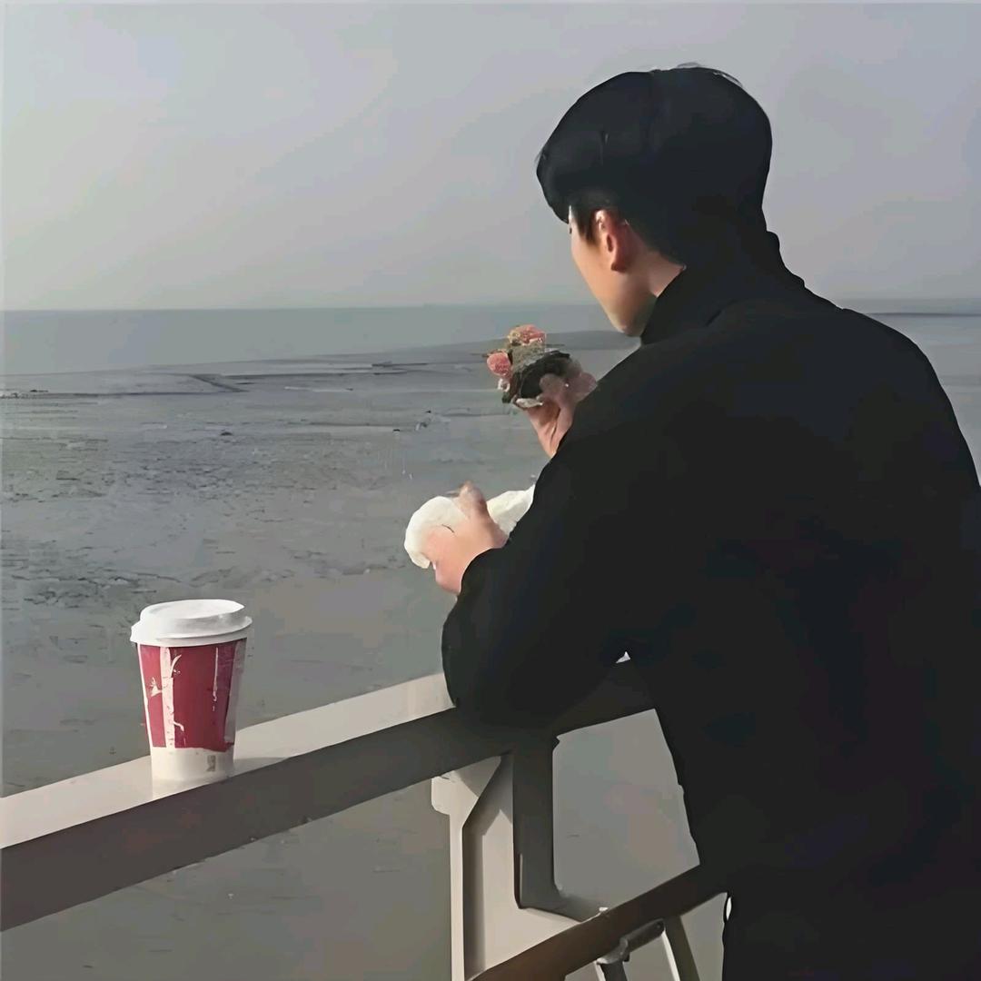 阳光穿搭