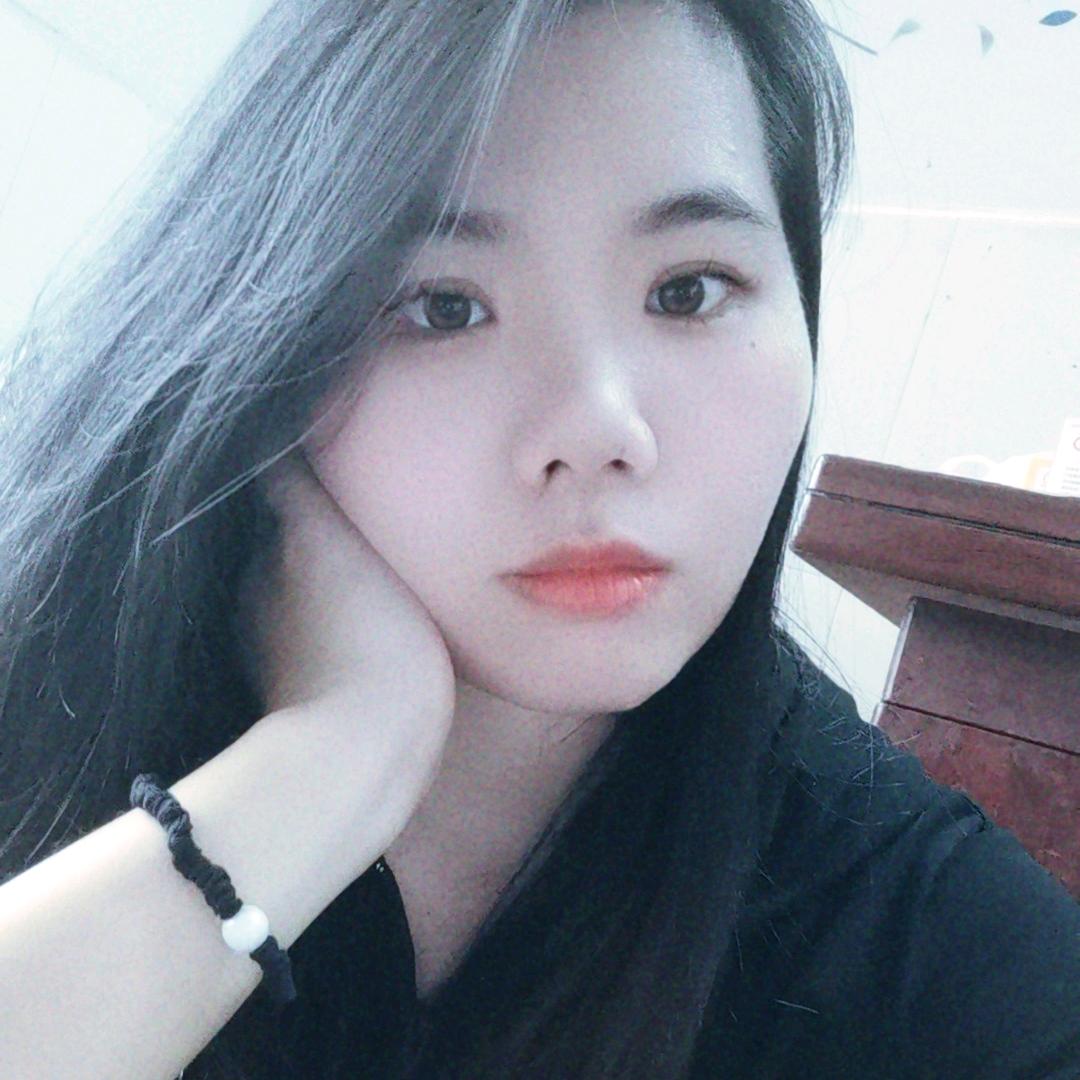是小甜姐姐吖
