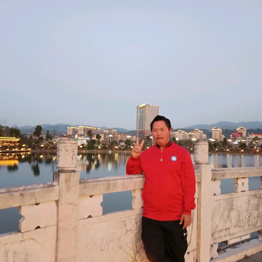 创造手语舞蹈视频