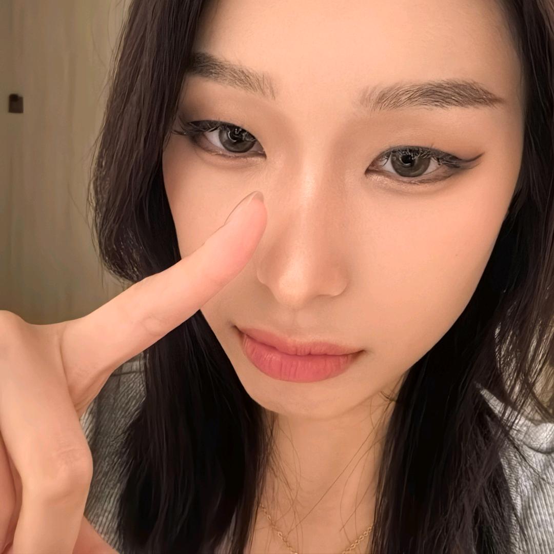 小鹅闪电侠💫