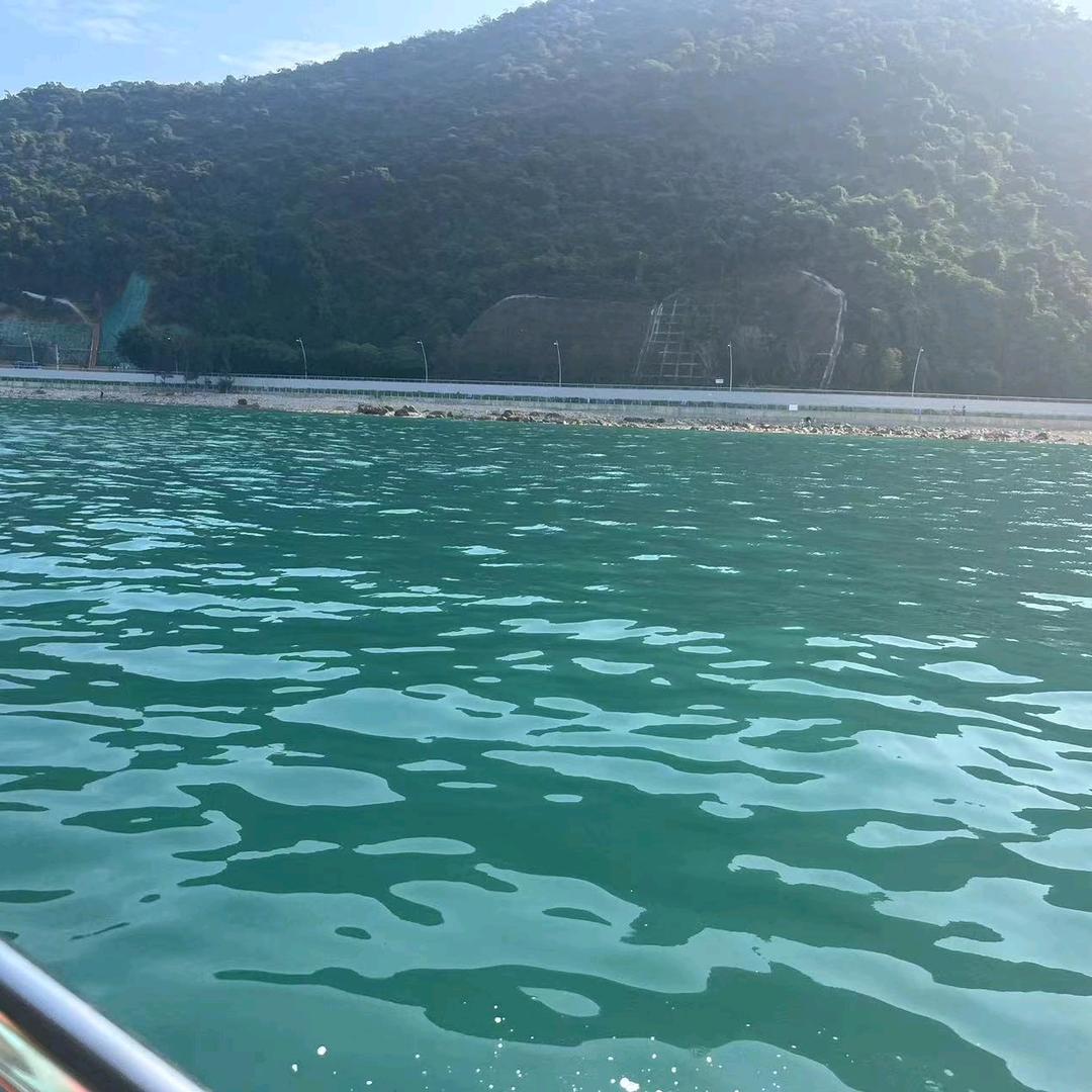 断恋拉嗯没有纸