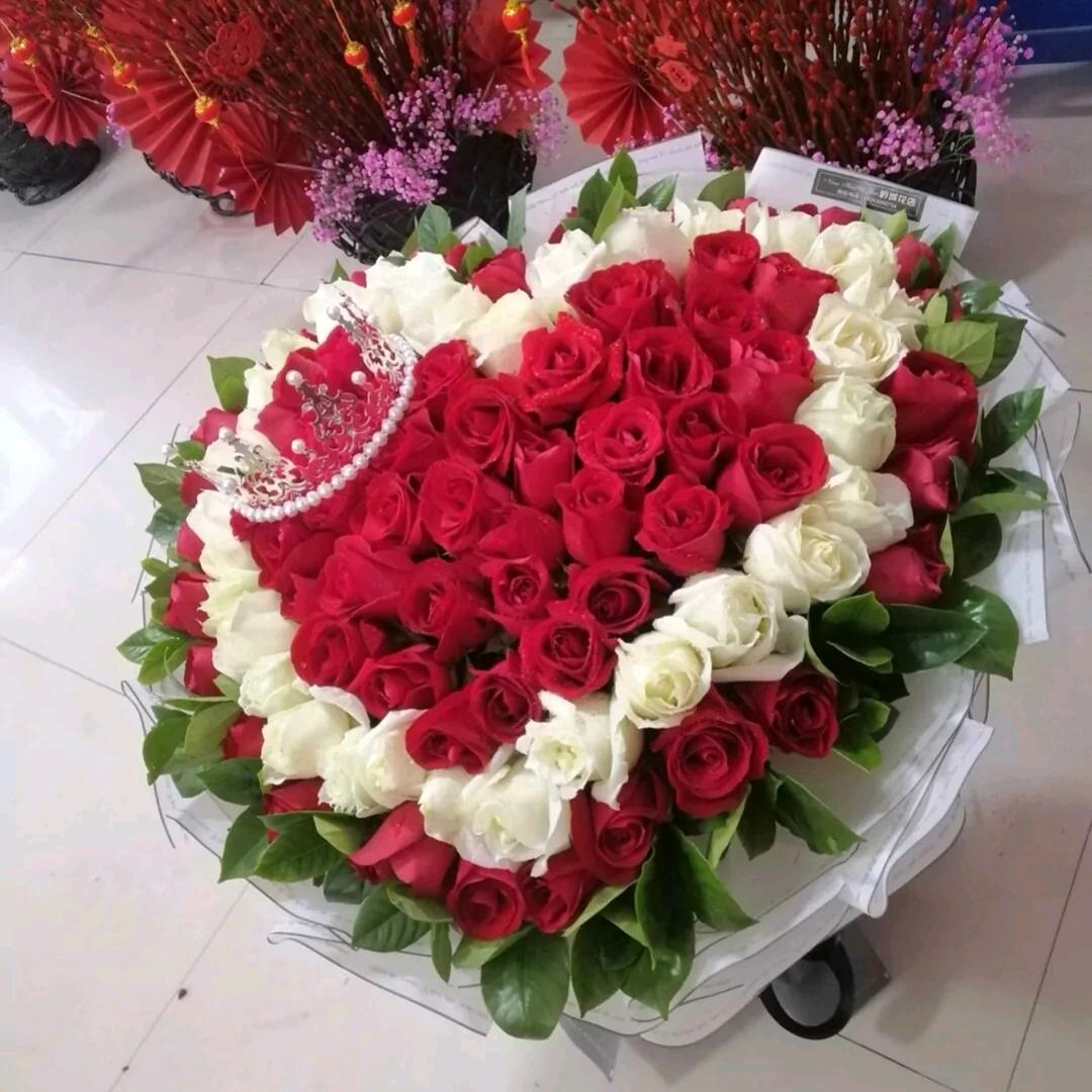 借我怦然心动如往昔