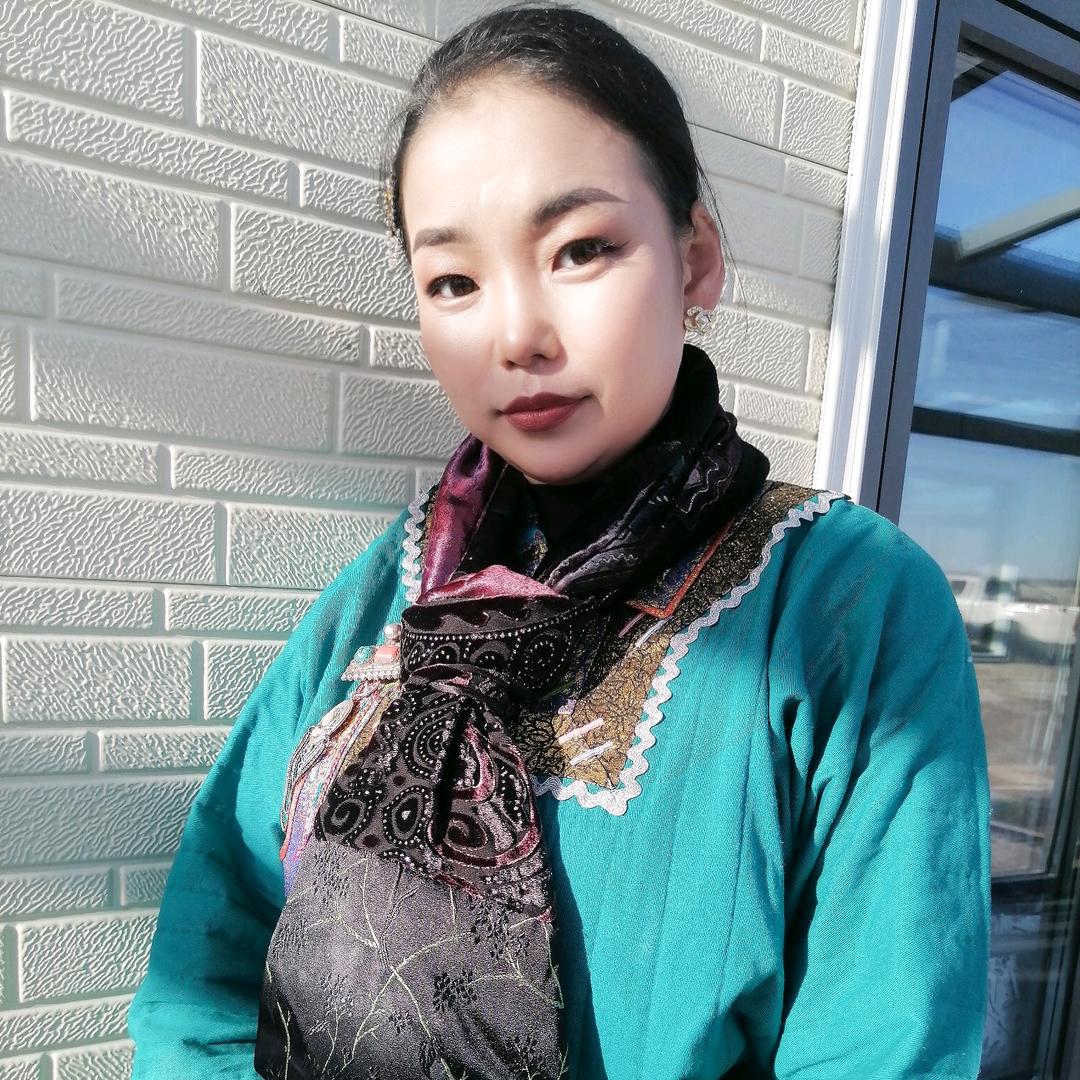 Тунгаа的橱窗