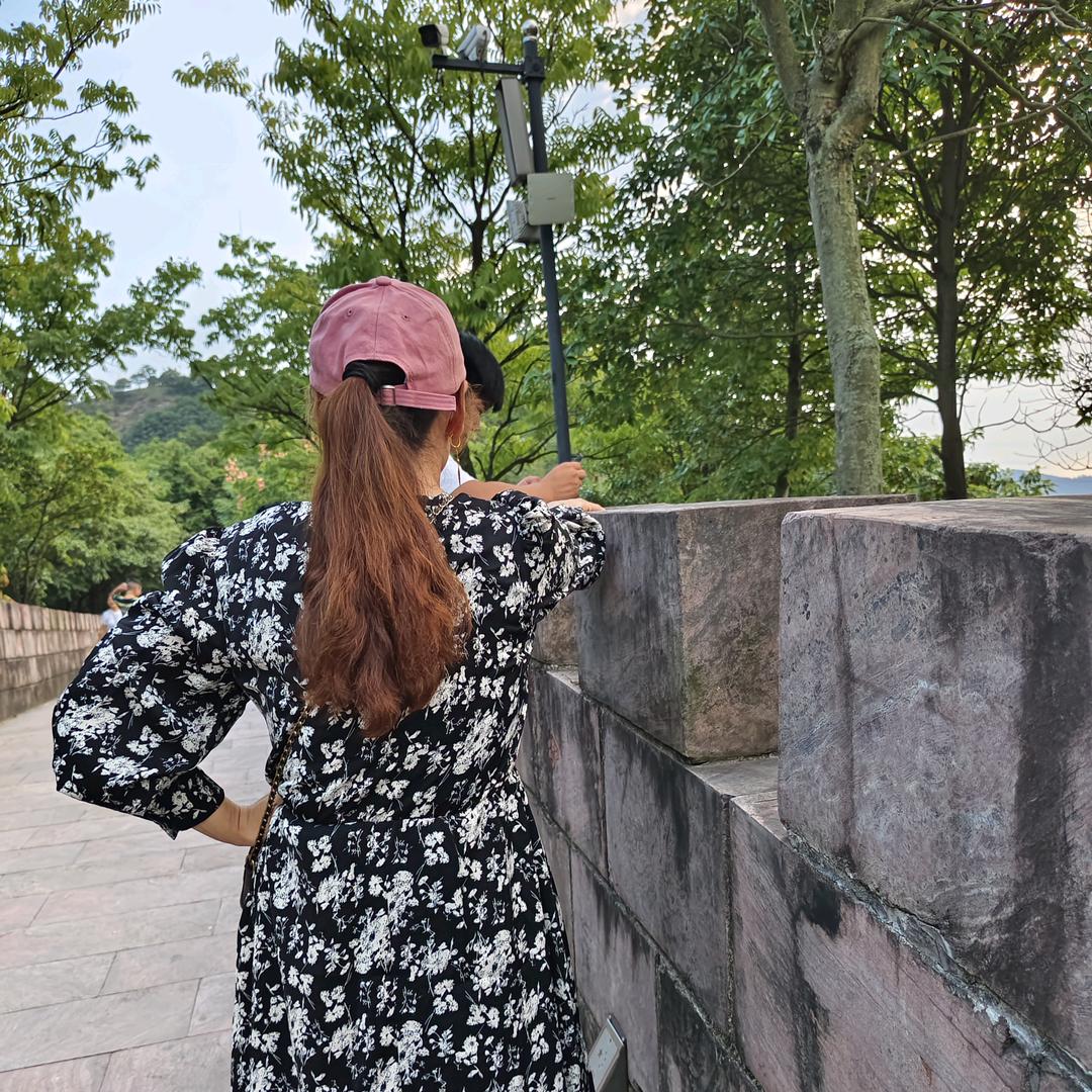 余生还是爱自己✊