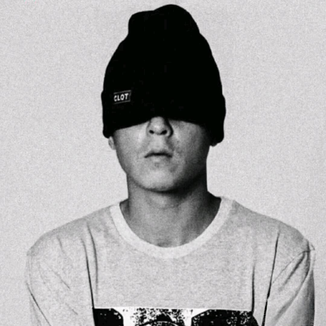 荷氏落到这收场