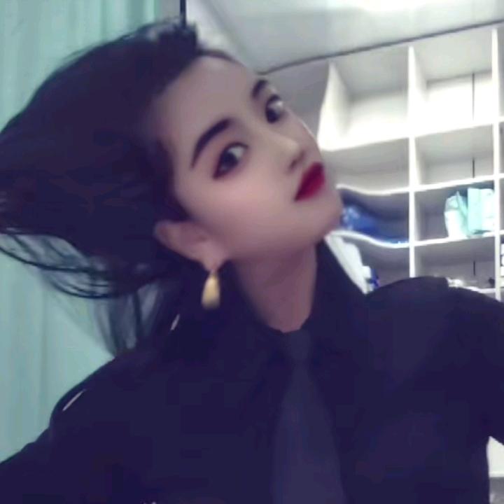 芹姐养生🌾🌹🌹🌾🐍