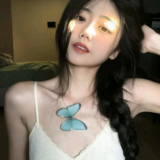 宛瑜头像
