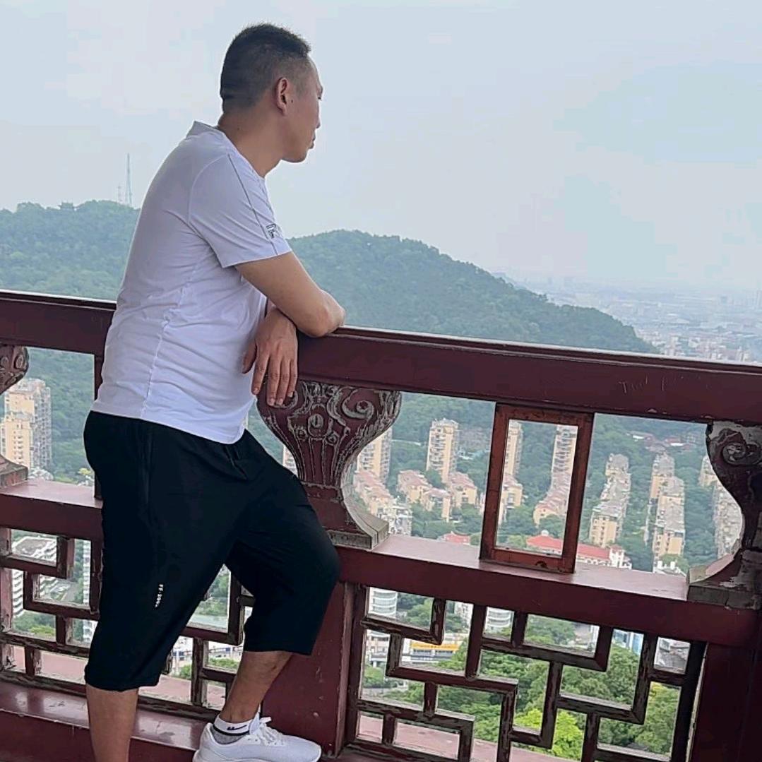 阿伦