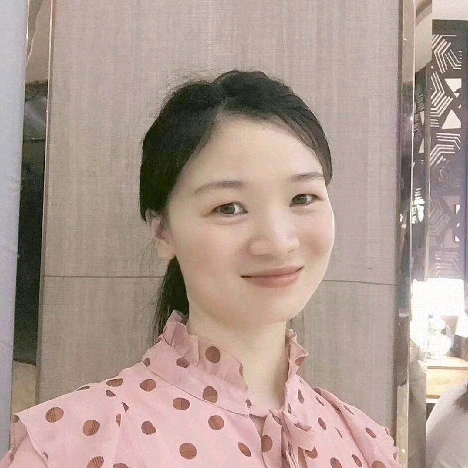 努力创业的谢佳佳