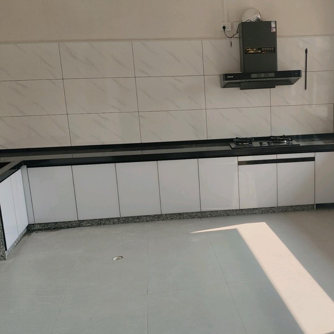 江华蜂窝板橱柜