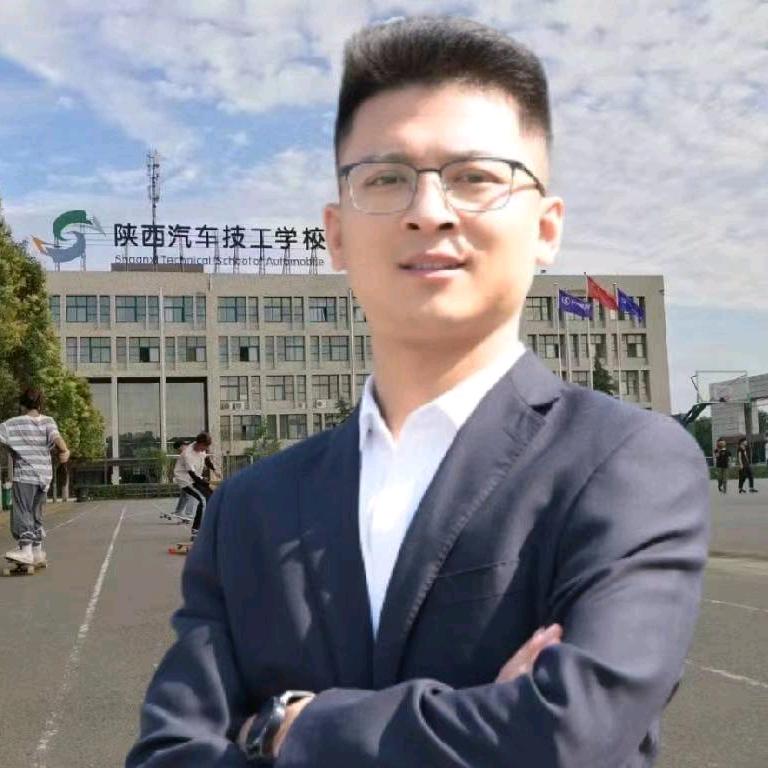 陕西汽车技工学校|王老师（陕汽技校公办）