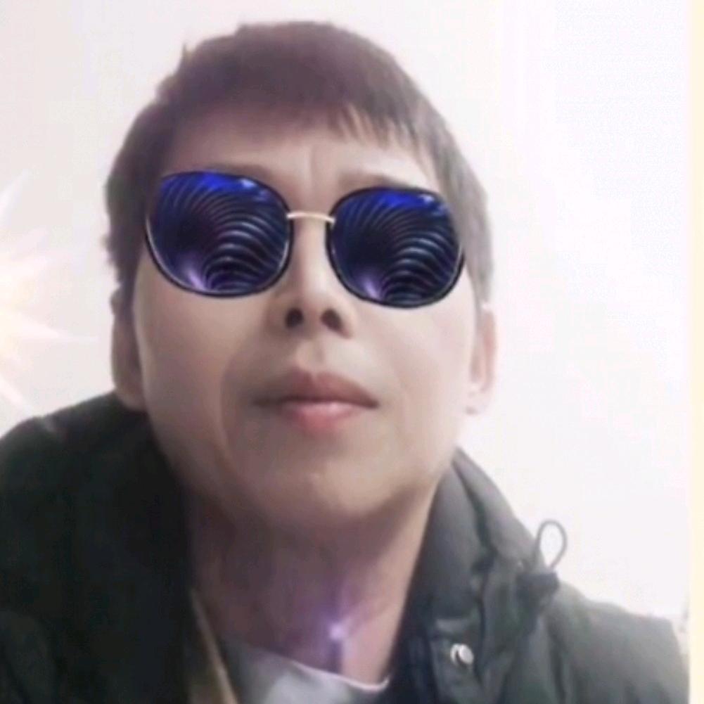 依山哥