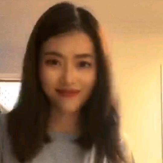 不染世俗
