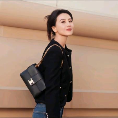 丽珠  .