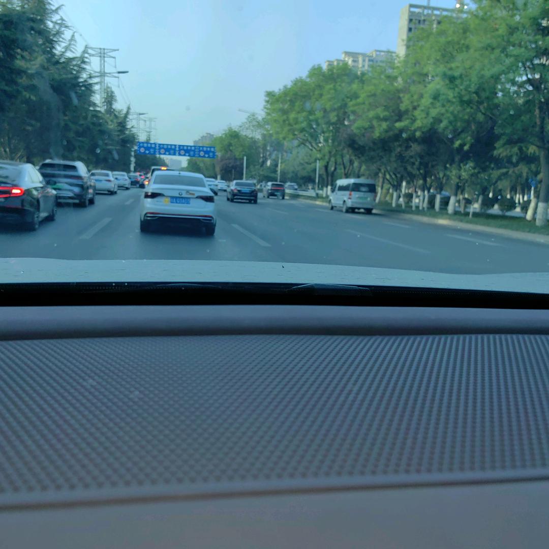 小刘