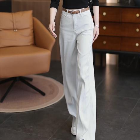 臻美服饰工厂店