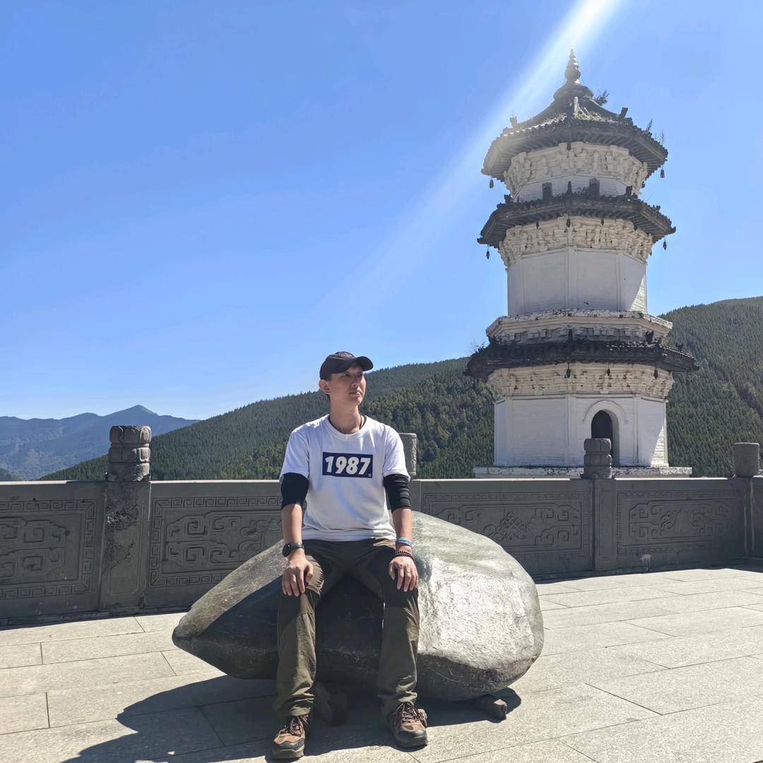 教舞蹈的男老师