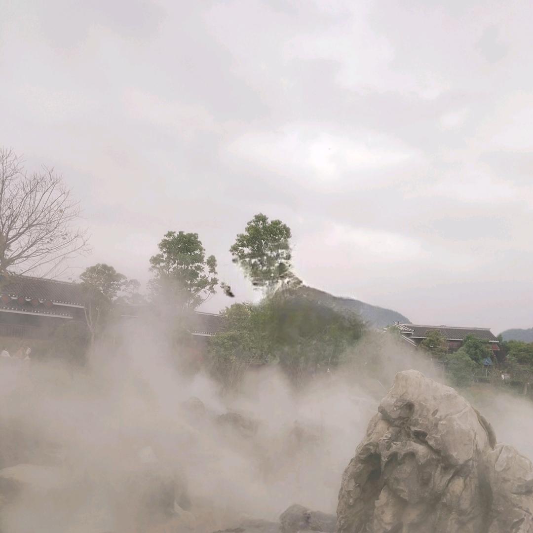 像风像雾又像云