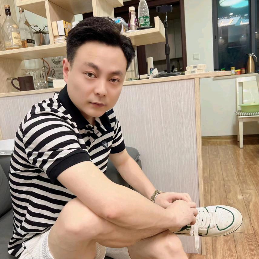 无锡不锈钢批发袁先生