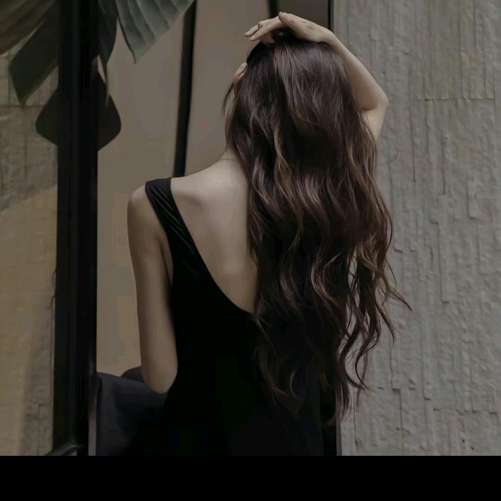 小莫莫