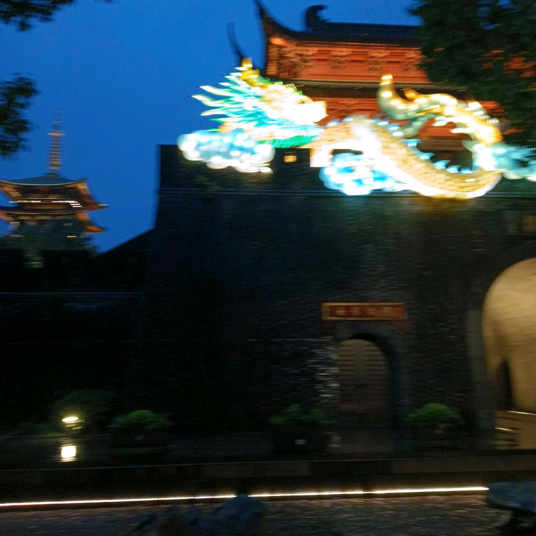 小雨哥