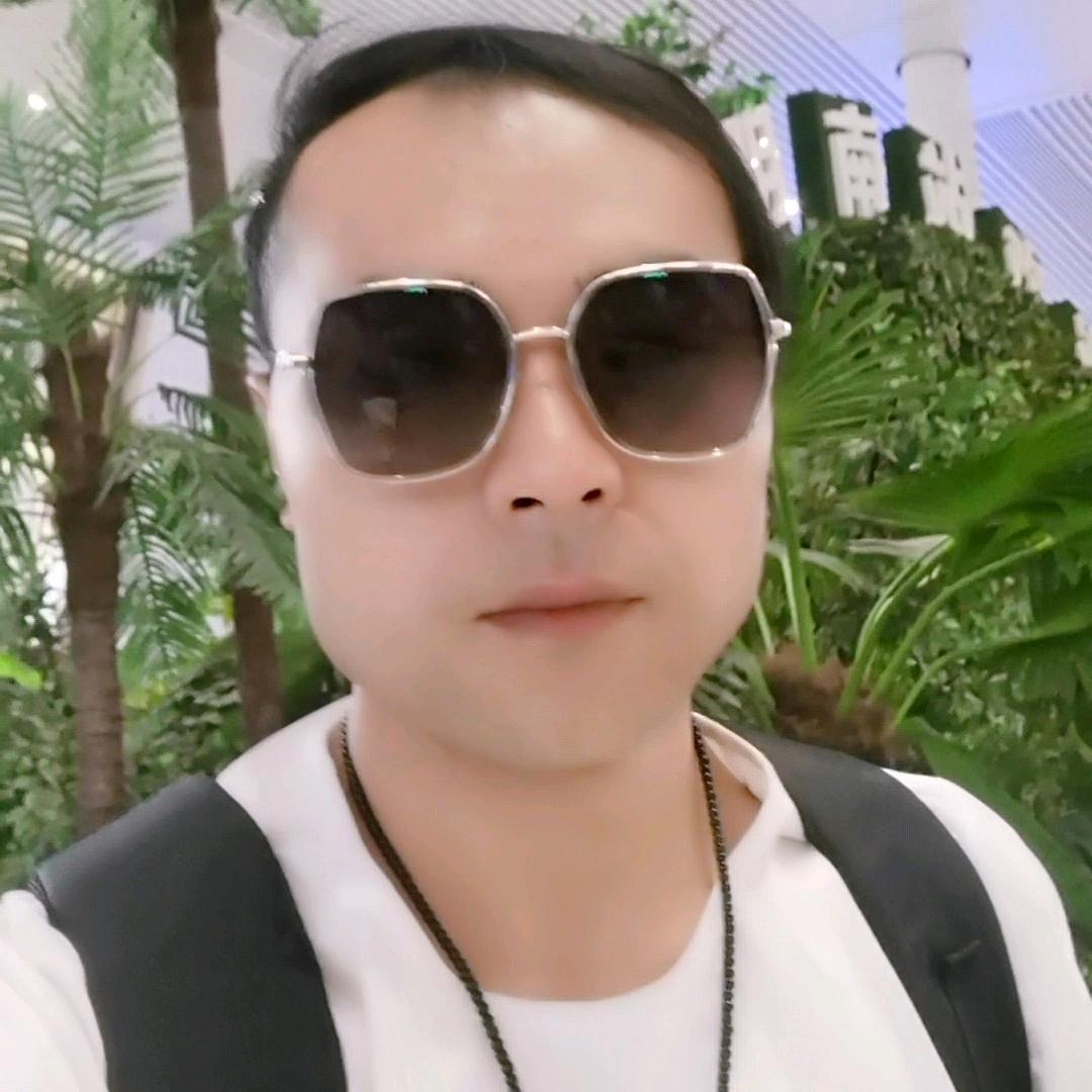小秦哥