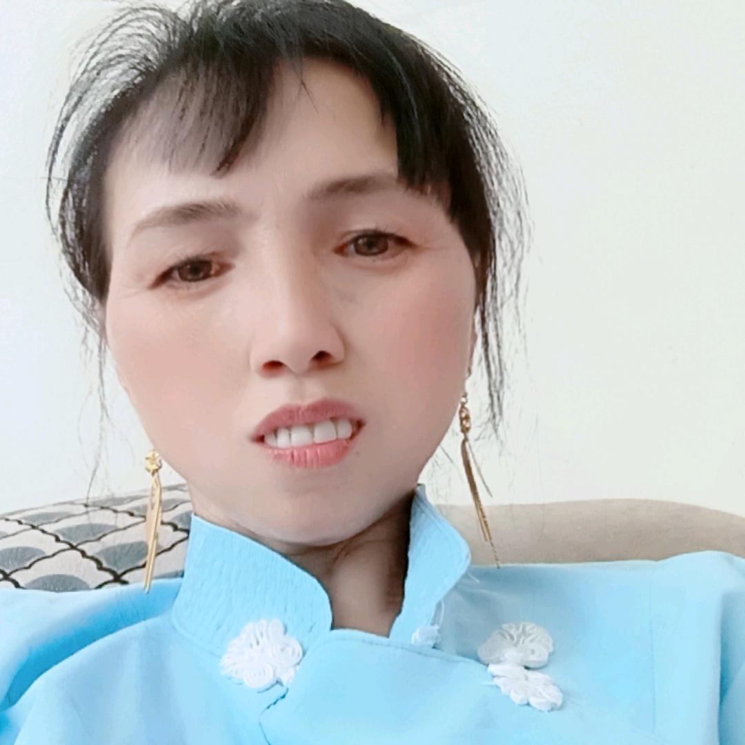 罗会英