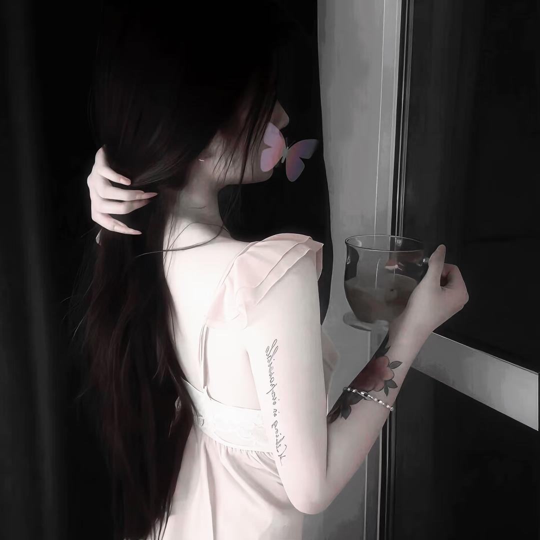 依