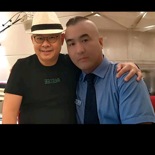 利哥正能量传媒公司