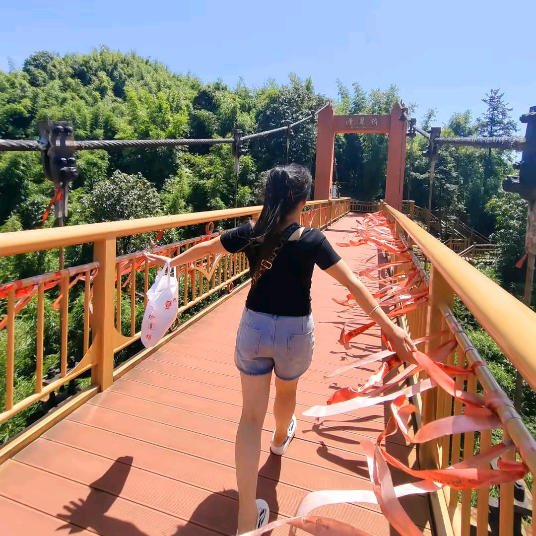 @十三月的天: 💔᭄ 忈╮ 災༊ ړ?