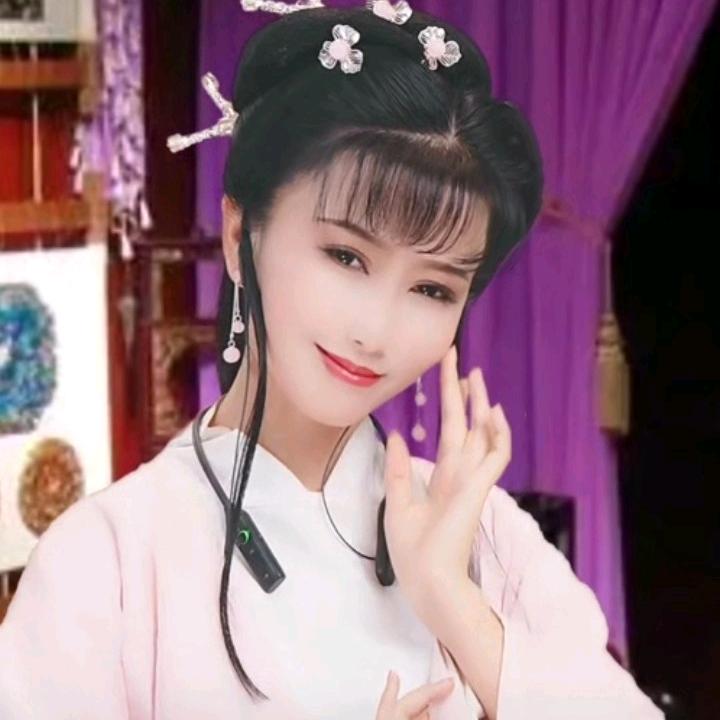 (ó﹏ò｡) 孤独的女孩ᵕ᷄≀ ̠ᵕ᷅