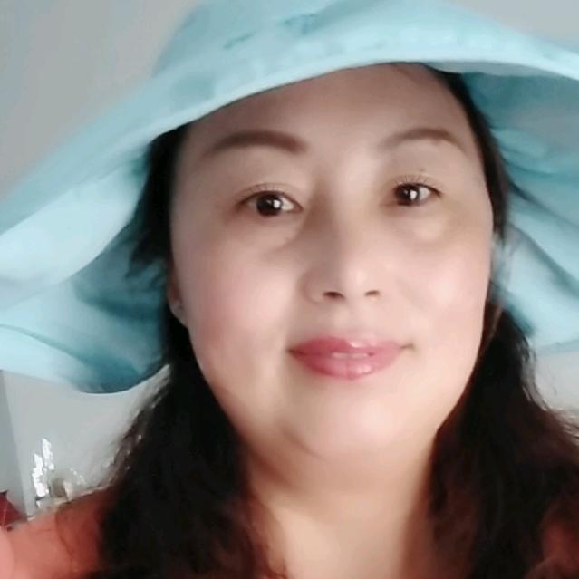 嫣然一笑🌺