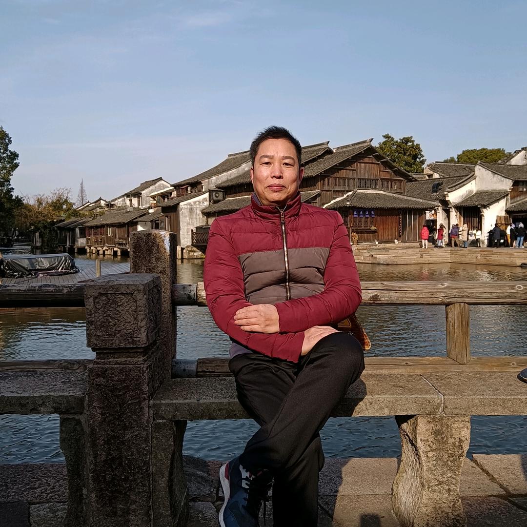 月下思故乡