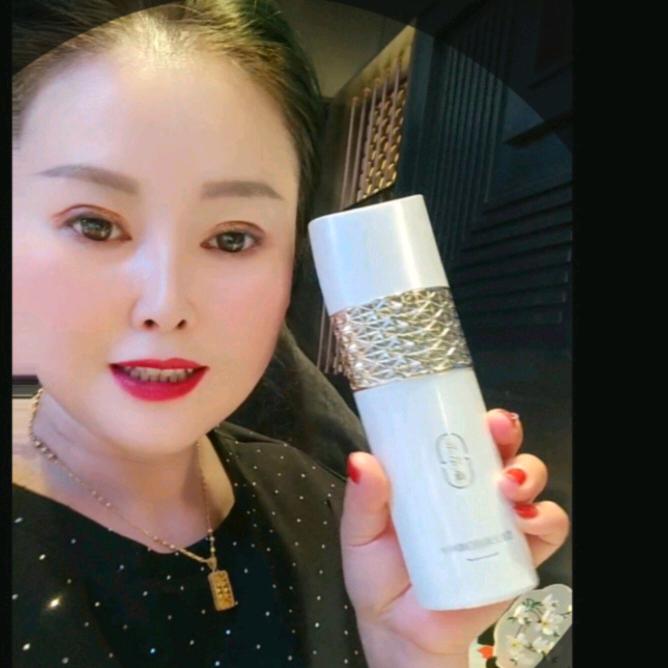 润科广场老刘卖正品护肤品彩妆