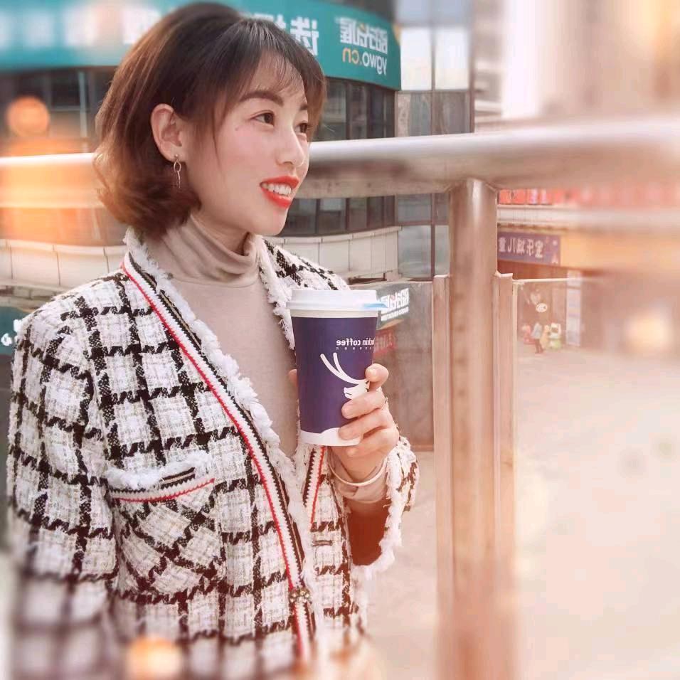 是小小吖