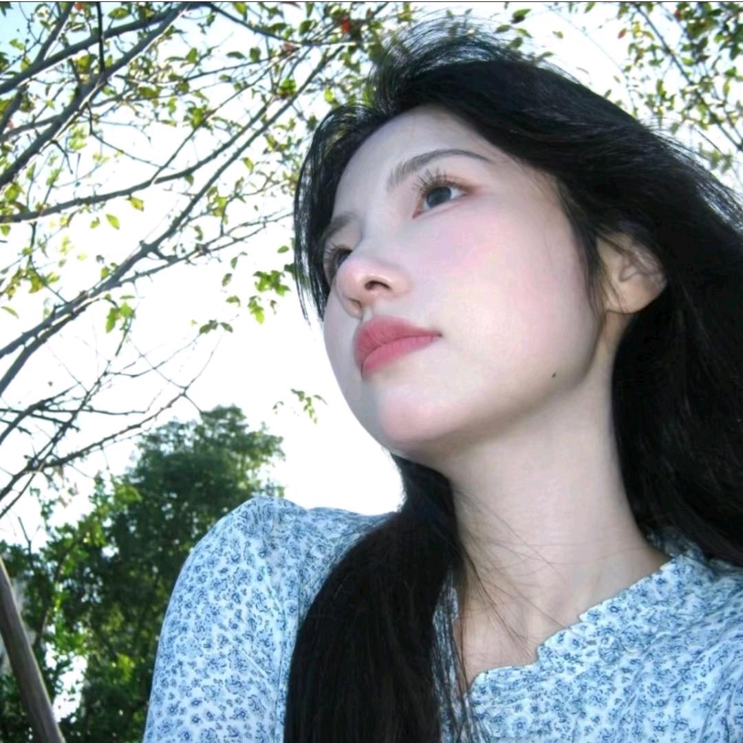 山间雾散尽