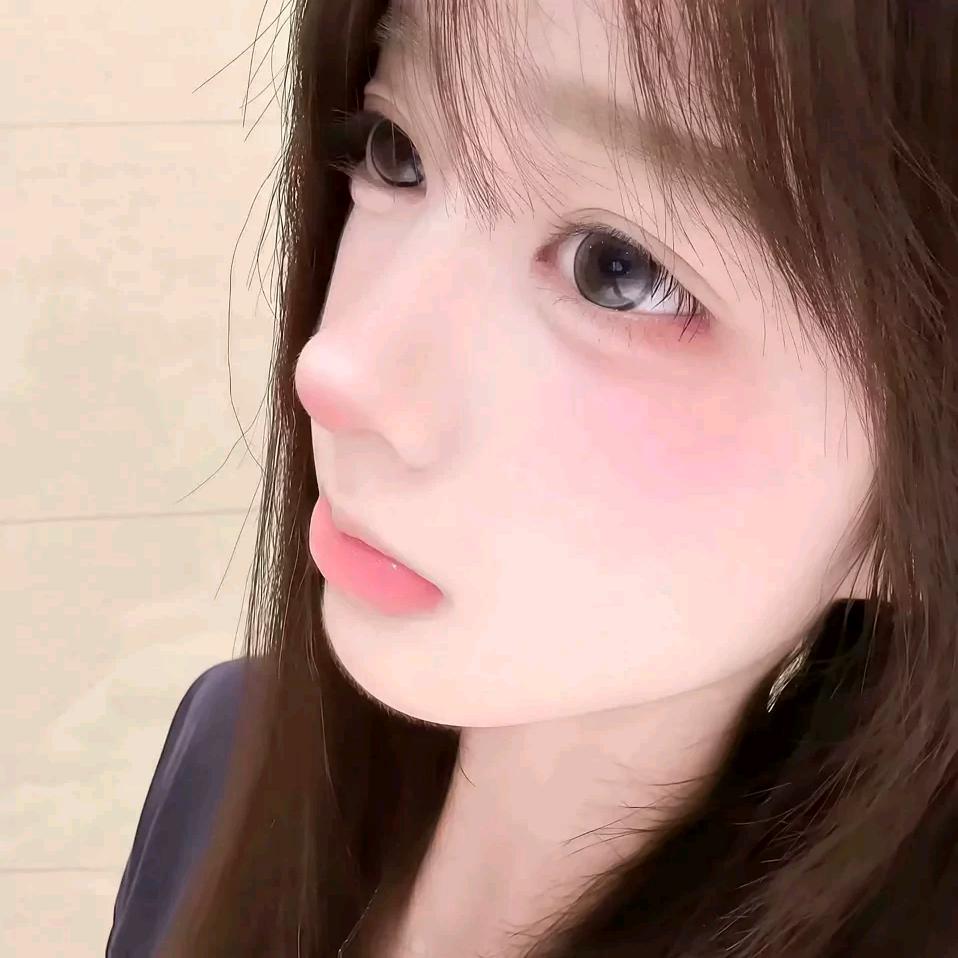 辰媛霖