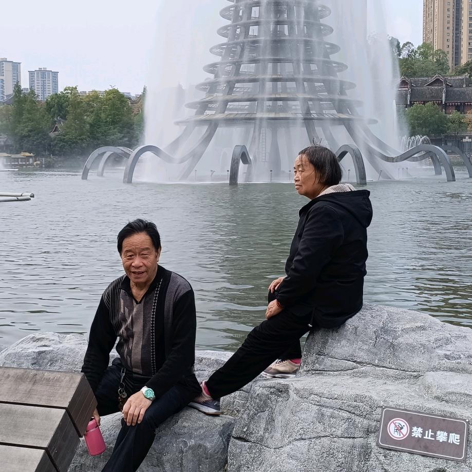 余李余