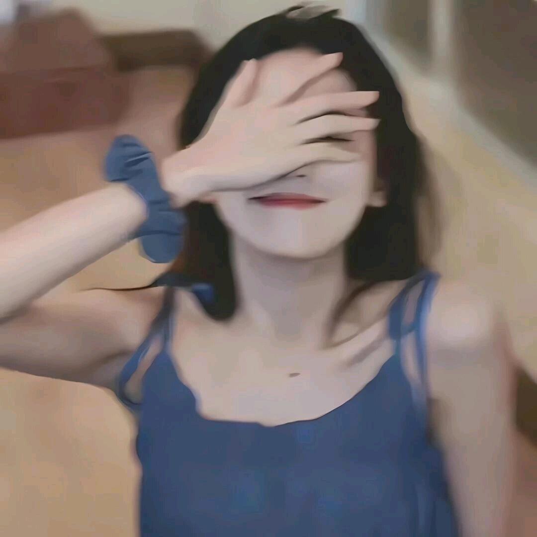 一口朵蜜桃
